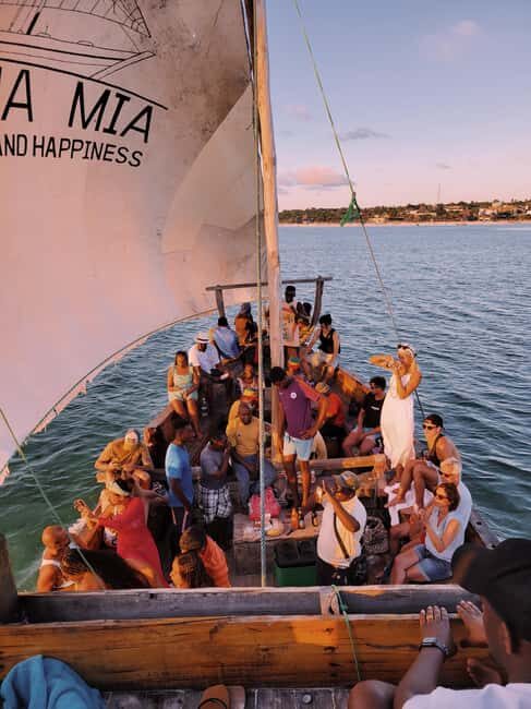 Nungwi: Dolphins,snokerlling &/or sunset cruising tour - Sunset Cruise: Relaxing with Traditional Tunes