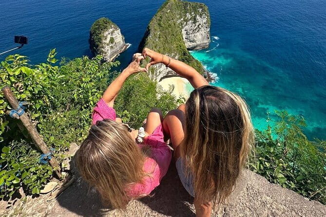 Nusa Penida Tour with Iconic Photography in Kelingking - First Stop: Sanur Beach and the Journey to the Island