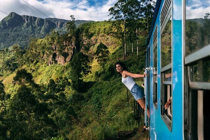 Nuwara Eliya from Kandy by Train - Returning to Kandy