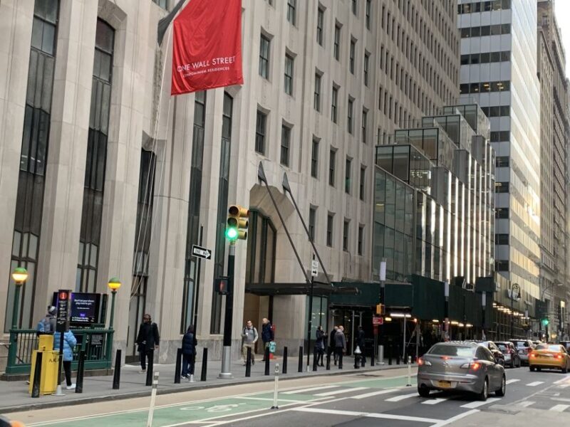 NYC: 9/11 Memorial and Financial District Walking Tour - Key Points
