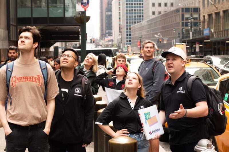 NYC: Best of Midtown Manhattan Walking Tour - Authentic NYC: Food and Local Flavor