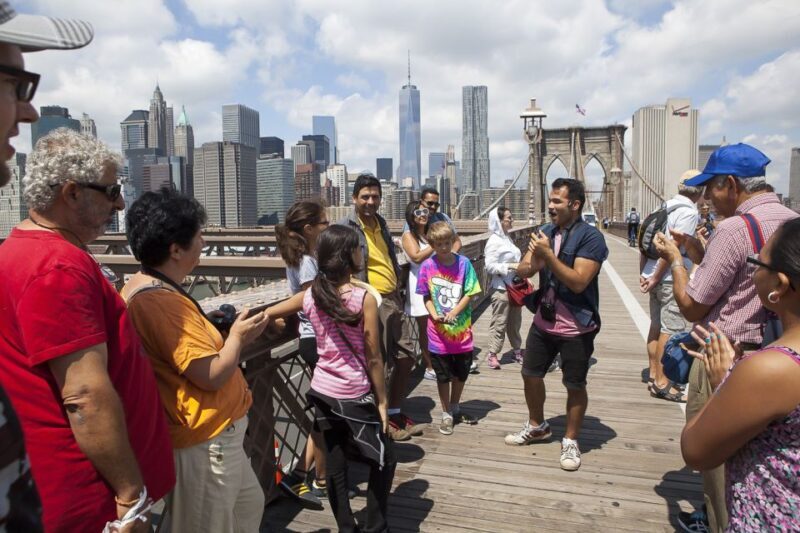 NYC: Brooklyn Bridge and Dumbo District Walking Tour - A Deep Dive into the Tour Experience