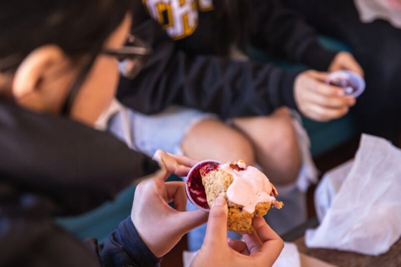 NYC: Brooklyn Heights and DUMBO Neighborhood Food Tour - Authentic Experiences Backed by High Praise
