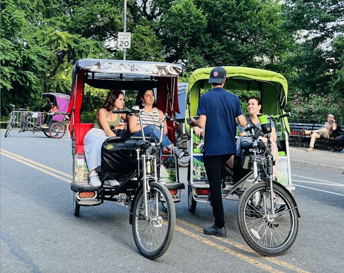 NYC: Central Park Pedicab Tour with Photo Stops - What to Expect When You Book