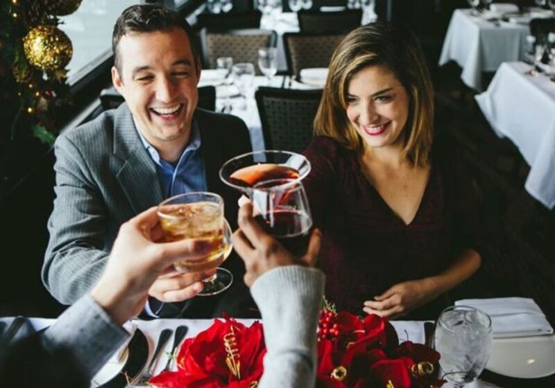 NYC: Christmas Day Buffet Brunch or Dinner Harbor Cruise - Practical Tips for Booking and Enjoying