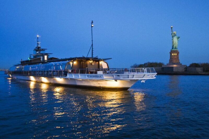 NYC: Christmas Eve Gourmet Brunch or Dinner Harbor Cruise - An Inside Look at the Experience