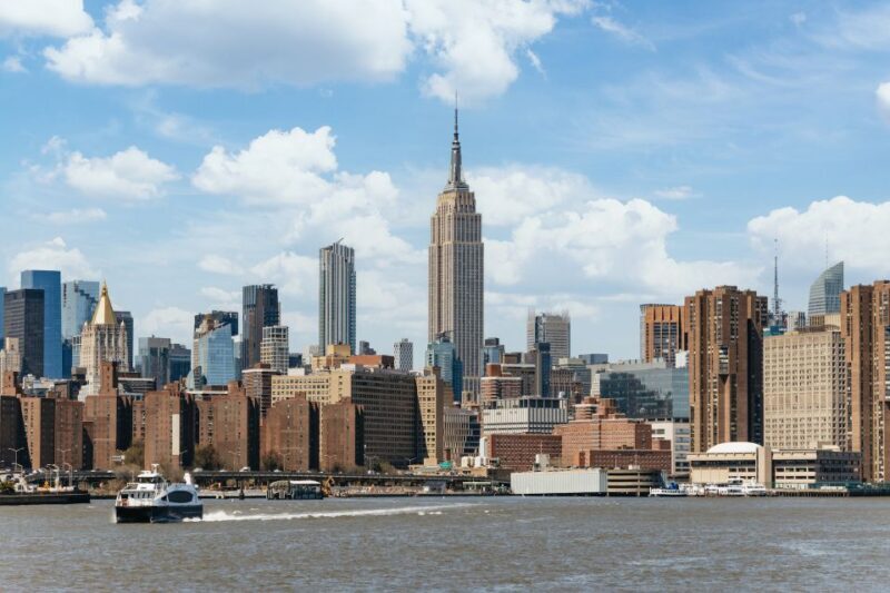 NYC: Circle Line 1.5-Hr Landmarks Skip-The-Box-Office Cruise - What’s Included and What’s Not