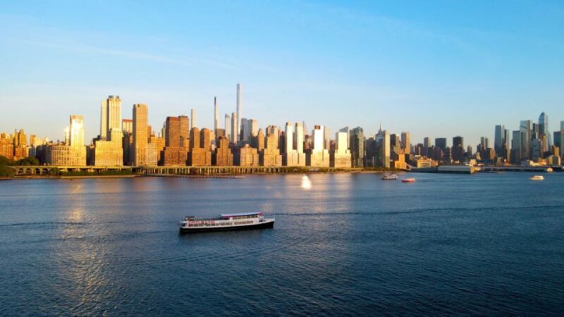 NYC: Circle Line 2h Harbor Lights Cruise Skip-The-Box-Office - Cost and Value