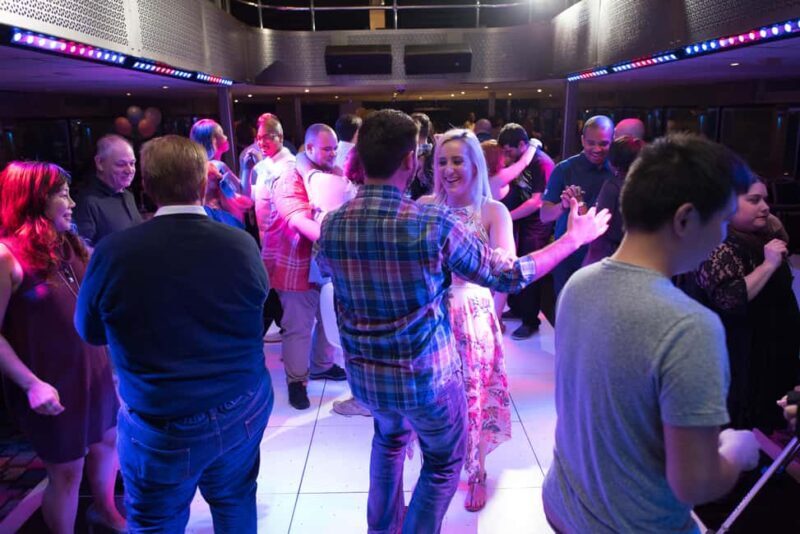 NYC: City Cruises Brunch, Lunch, or Dinner Buffet Cruise - Timing and Duration