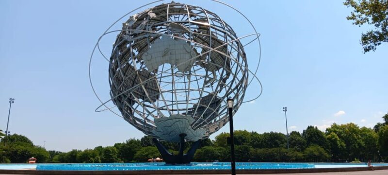 NYC: Contrasts of Bronx, Queens, Brooklyn, & Manhattan Tour - A Detailed Look at the New York City Contrasts Tour