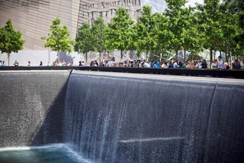 NYC: Downtown, Financial District & Ground Zero Guided Tour - Key Points