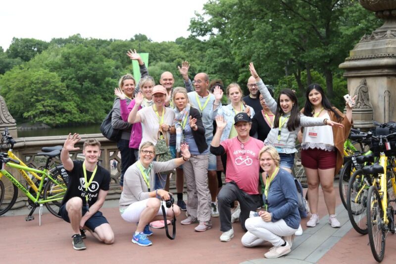 NYC: English or German Central Park Bike Tour & eBike Option - The Guides: Knowledgeable and Engaging