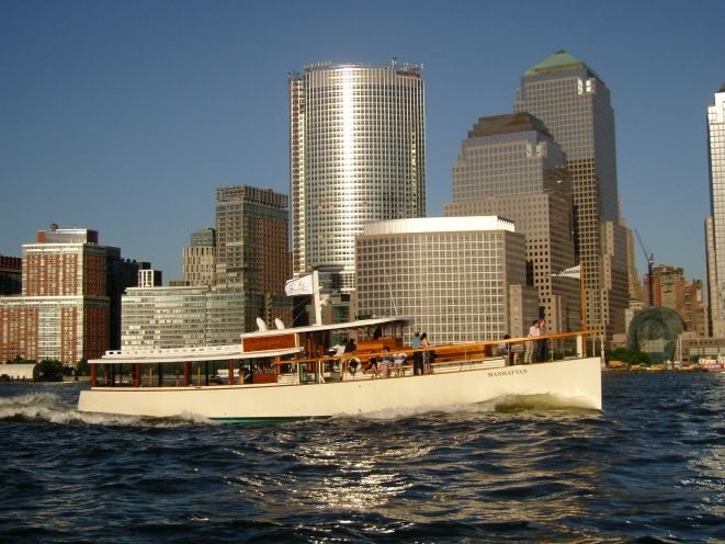 NYC: Evening Jazz Cruise on the Yacht Manhattan - The Experience: What to Expect on the Yacht Manhattan Jazz Cruise