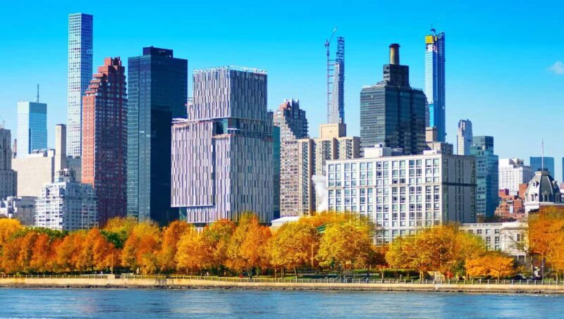 NYC: Fall Foliage Cruise with Live Guide - Is It Worth the Price?