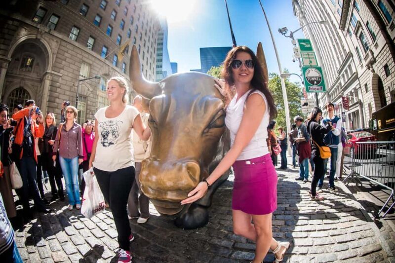 NYC: Financial District Guided Walking Tour English-Spanish - A Walk Through the Heart of New York’s Financial District