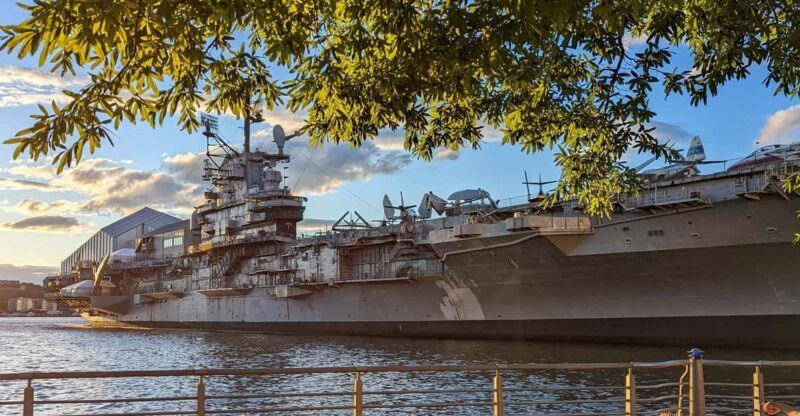 NYC Guided Tours with Statue of Liberty and One World Trade - Key Points
