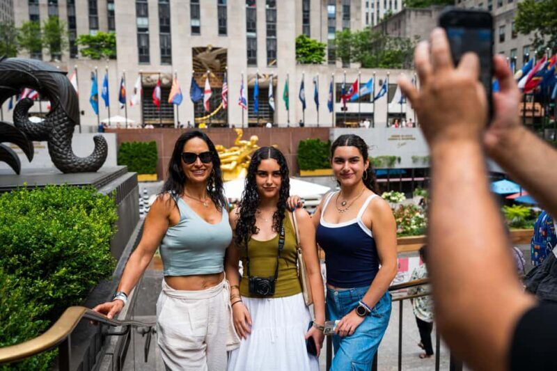 NYC: Half-Day Luxury Bus Tour with One World Access - Deep Dive into the Experience