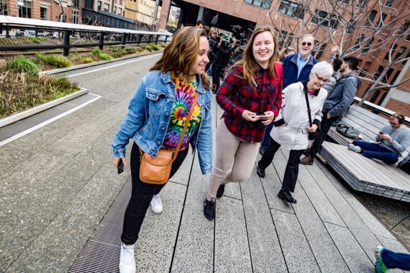 NYC: High Line, Chelsea, & Meatpacking District Walking Tour - The Experience You Can Expect