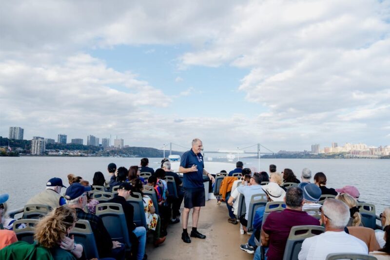 NYC: Liberty Cruise on New York Harbor with Live Guide - Key Points