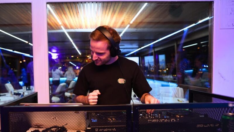 NYC: New Year's Eve Dinner Cruise with Music and Open Bar - Practical Details and Considerations