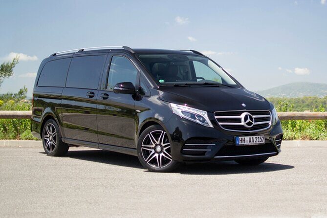 NYC New York Airport EWR Private Transfer to Manhattan | Brooklyn - Limitations to Keep in Mind