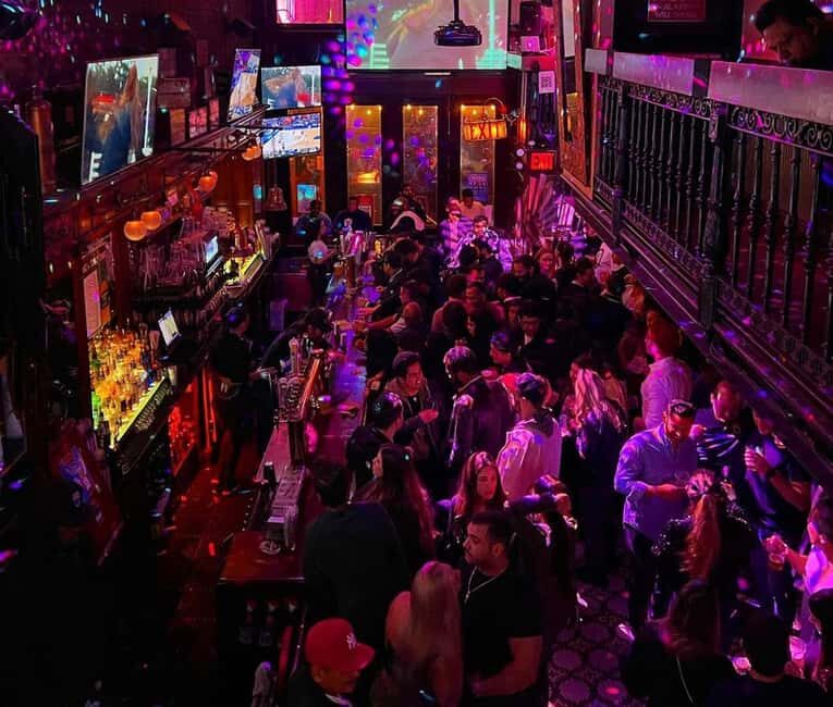 NYC Pub Crawl Experience - Exploring the NYC Pub Crawl Experience