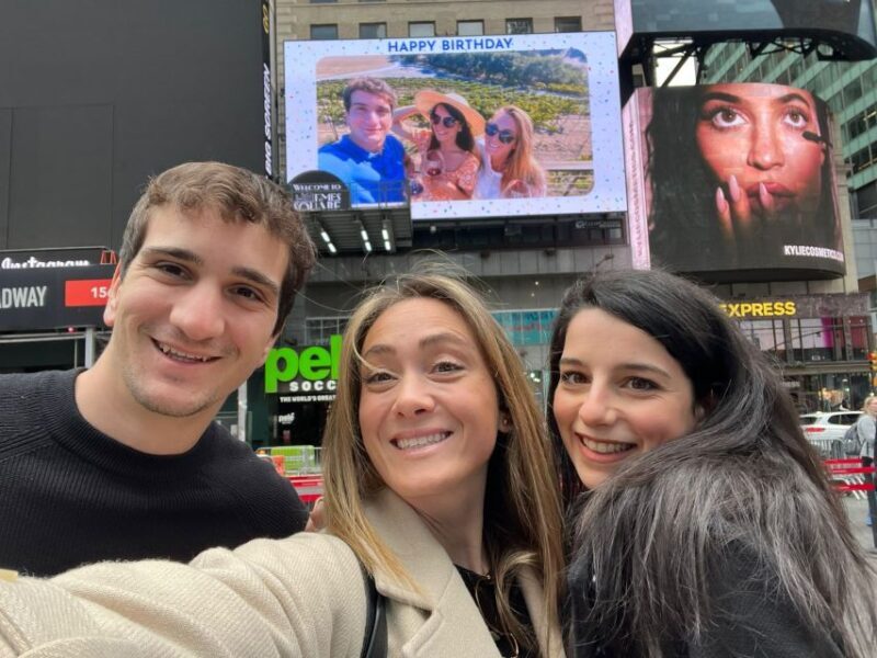 NYC: See Yourself on a Times Square Billboard for 24 Hours - Who Should Consider This?