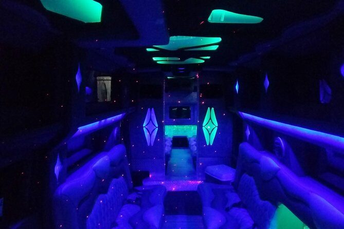 NYC Sightseeing Tour Manhattan (Party Galaxy H2 Hummer) - Key Points