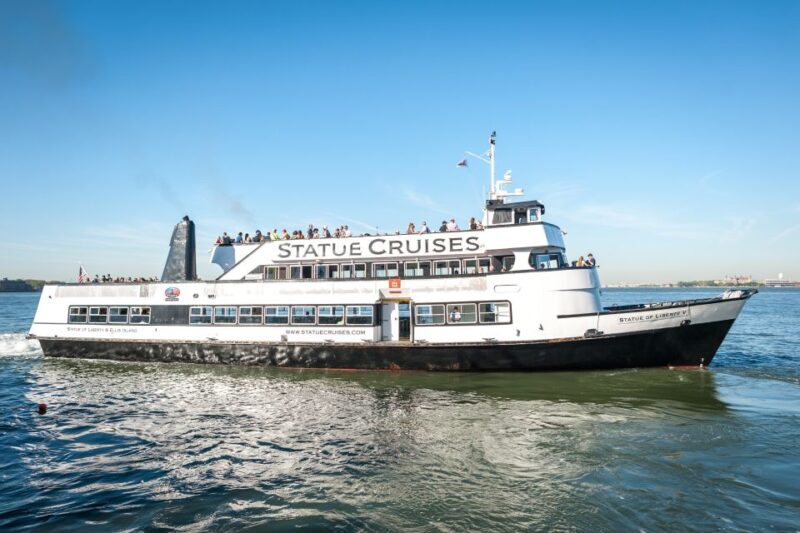 NYC: Statue of Liberty and Ellis Island Tour with Ferry - What to Expect from the Tour