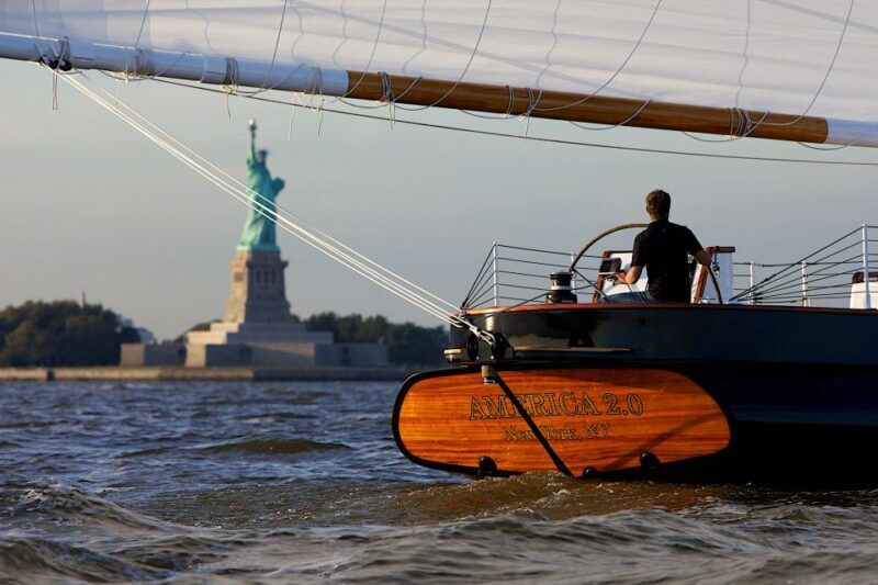 NYC: Statue of Liberty Cruise aboard a Classic Sailboat - Setting the Scene: An Elegant Sailboat in the Heart of NYC