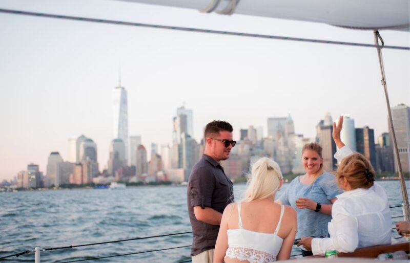 NYC: Statue of Liberty Cruise aboard a Classic Sailboat - The Experience on Board