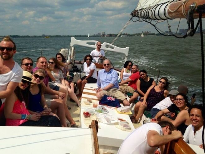 NYC: Statue of Liberty Day Sail on the Schooner Adirondack - Discovering the Experience: Sailing the Iconic Harbor