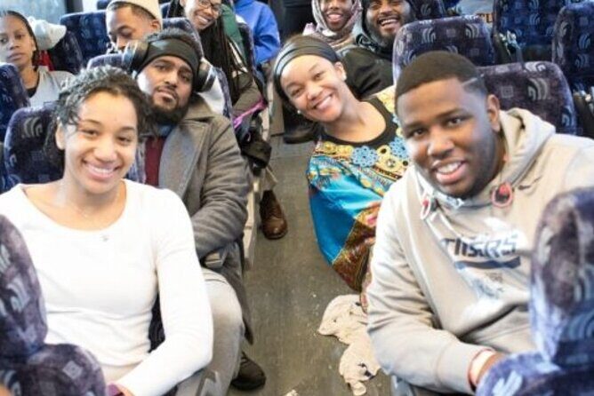 NYC STEP ON TOUR GUIDES | Your Bus Our Tour Guide - Pricing and Value
