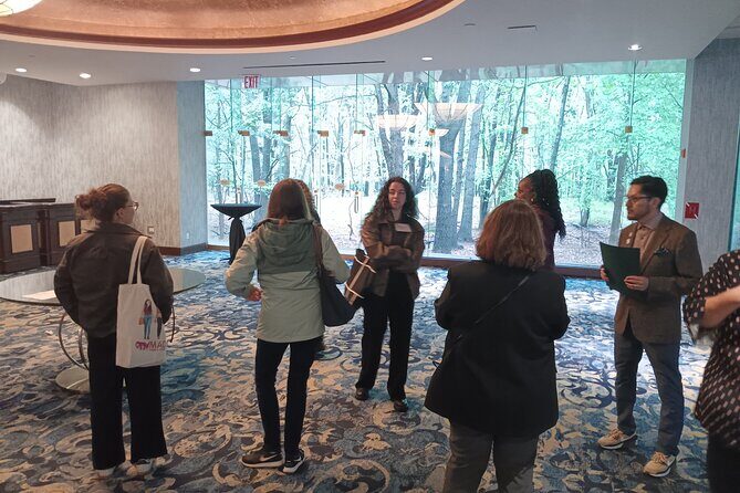 NYC STEP ON TOUR GUIDES | Your Bus Our Tour Guide - Practical Considerations