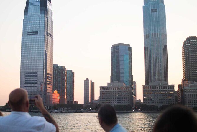 NYC Sunset Cruise Experience the City Twilight Magic - What We Like and What to Consider