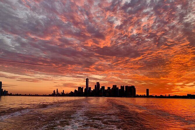 NYC Sunset, Music & Statue of Liberty Sightseeing Cruise - Who Should Book This Cruise?