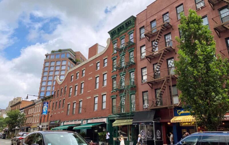 NYC: The Best Smashburger Tour - Exploring Greenwich Village Through Burgers and Stories