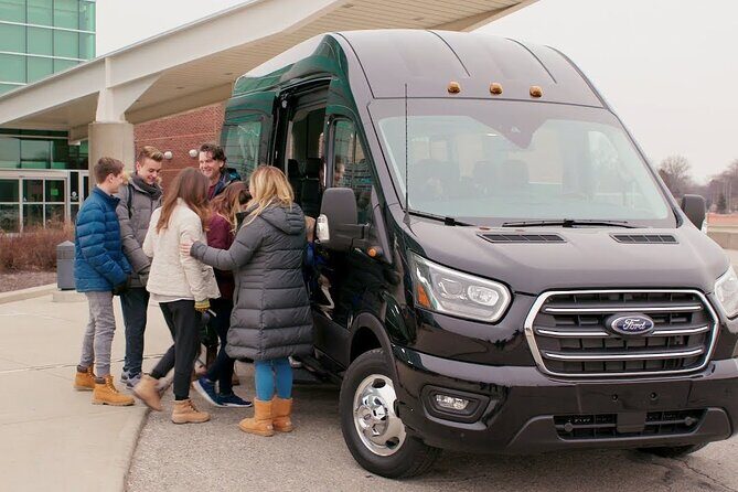 NYC VIP Private Luxury Departure ride via Stretch Limousine, Van, Sedan or SUV - Why Choose a Private Luxury Departure Ride in NYC?