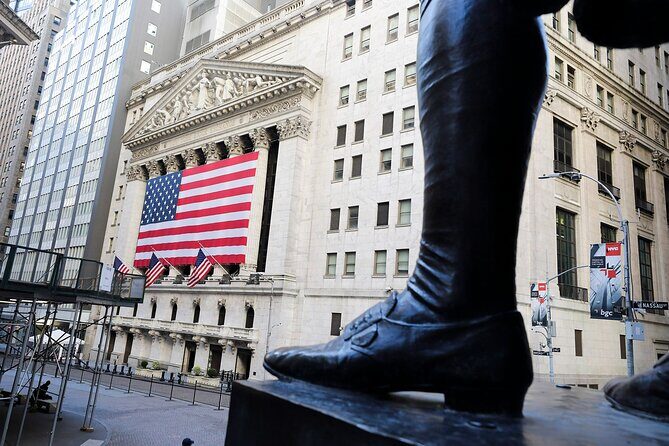 NYC Wall Street and American Finance Walking Tour - Detailed Review of the Tour Experience