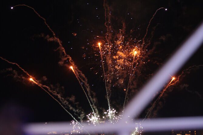 NYE Fireworks Cruise on the Grande Mariner With Dinner + Open Bar - FAQs