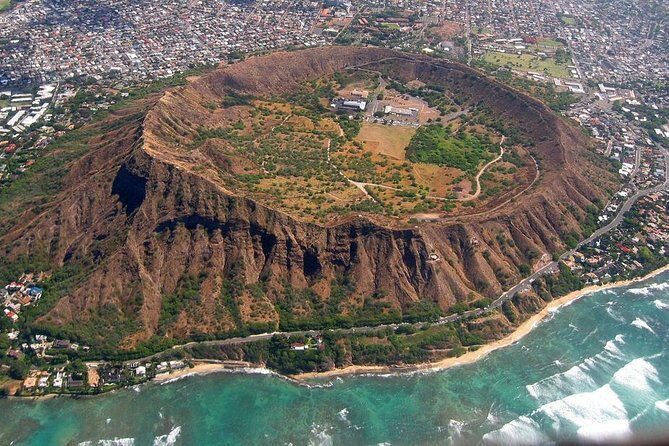 Oahu Circle Island Tour - An In-Depth Look at the Oahu Circle Island Tour