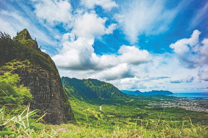 Oahu Deluxe Grand Circle Island Tour - An In-Depth Look at the Oahu Deluxe Grand Circle Island Tour