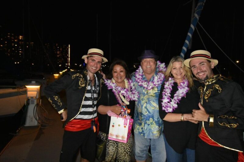 Oahu: Fireworks Cruise - Ultimate Luxury Gondola with Drinks - Key Points