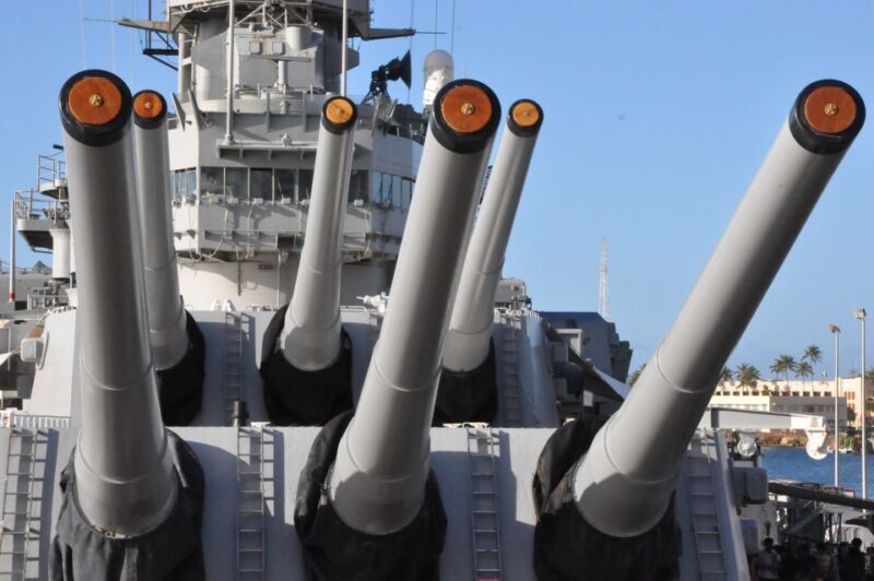 Oahu: Pearl Harbor, USS Arizona, Might Mo, & Honolulu Tour - Overall Value and Suitability