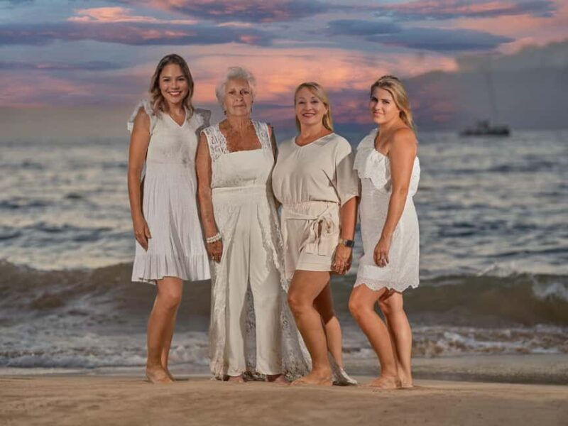Oahu: Professional Photographer Couples and Families - How Does It Compare to Other Options?