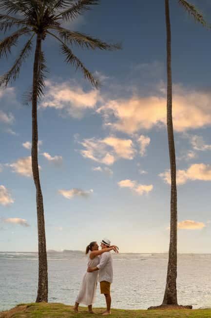 Oahu: Professional Photographer Couples and Families - FAQ