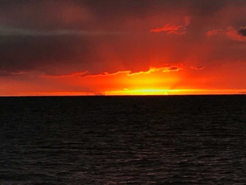 Oahu: Sunset sailing in small intimate groups - Practical Tips for Your Sunset Sail