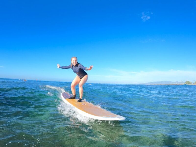 Oahu: Surfing Lessons for 2 People - The Value of High-Quality Equipment and Extras