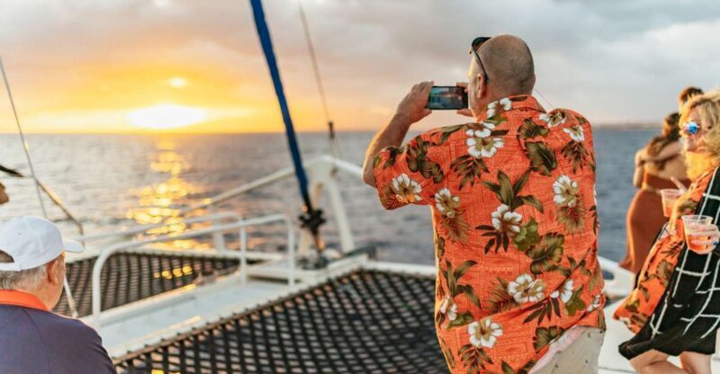 Oahu: Waikiki Sunset Catamaran Cocktail Cruise - Introduction