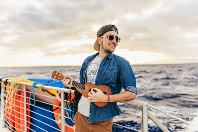 Oahu: Waikiki Sunset Catamaran Cocktail Cruise - Authentic Hawaii Experience from the Water